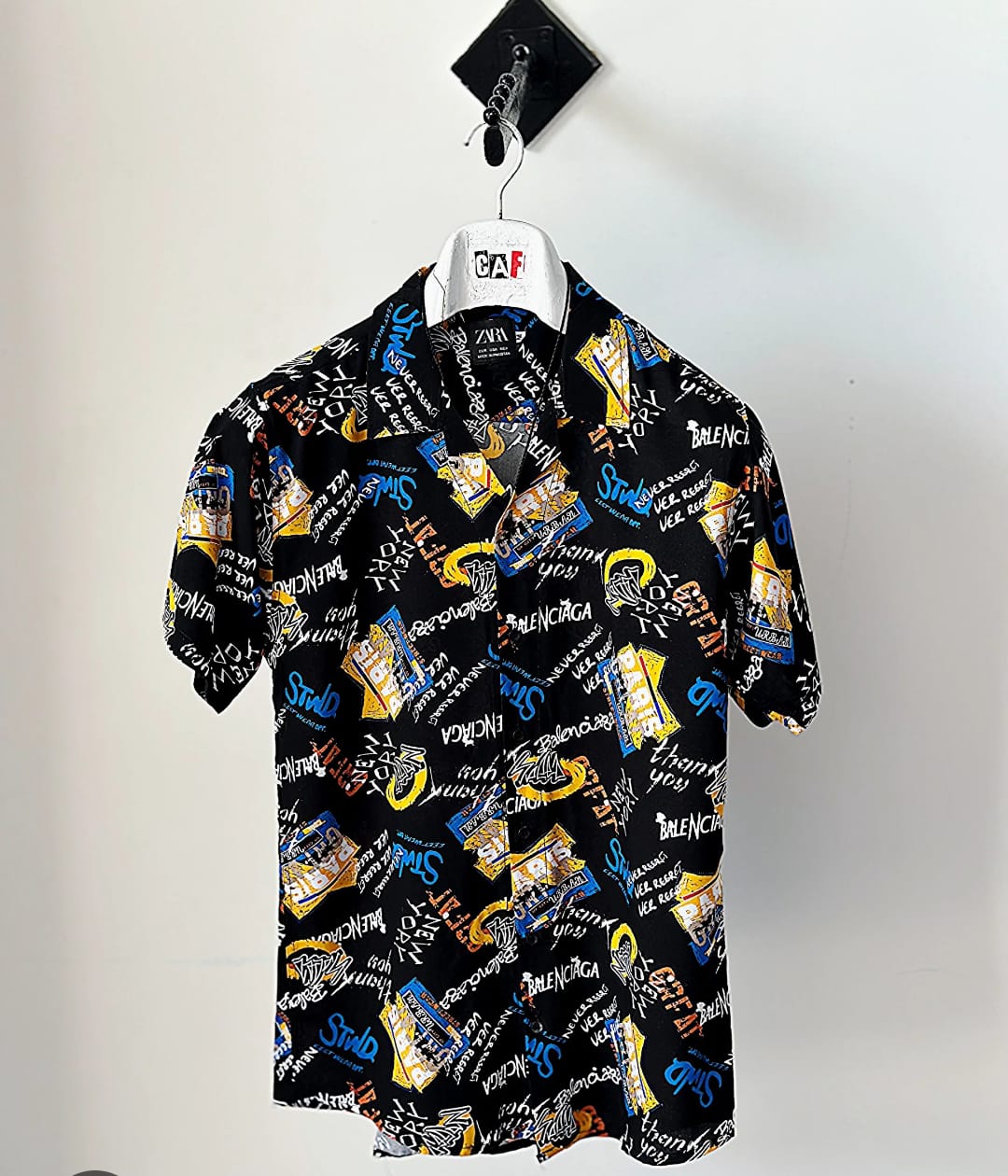 Tropical Graphic Print Button-Up Shirt  black Multicolor